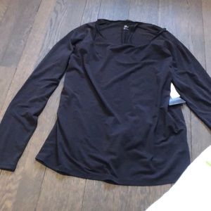 GapFit breathe open back top